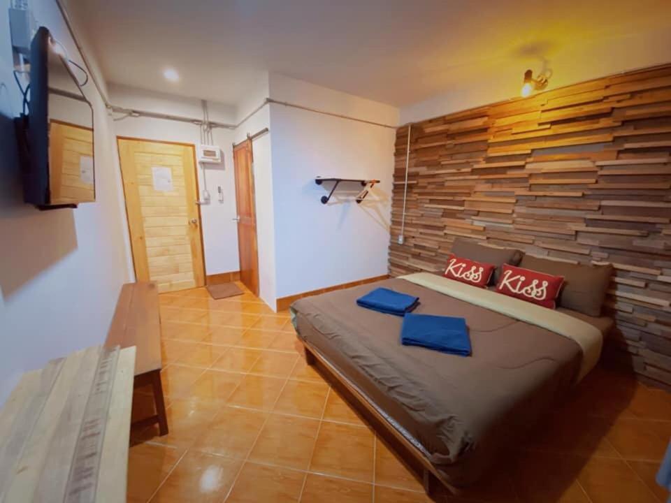 Pakarang Resort Satun Exteriör bild