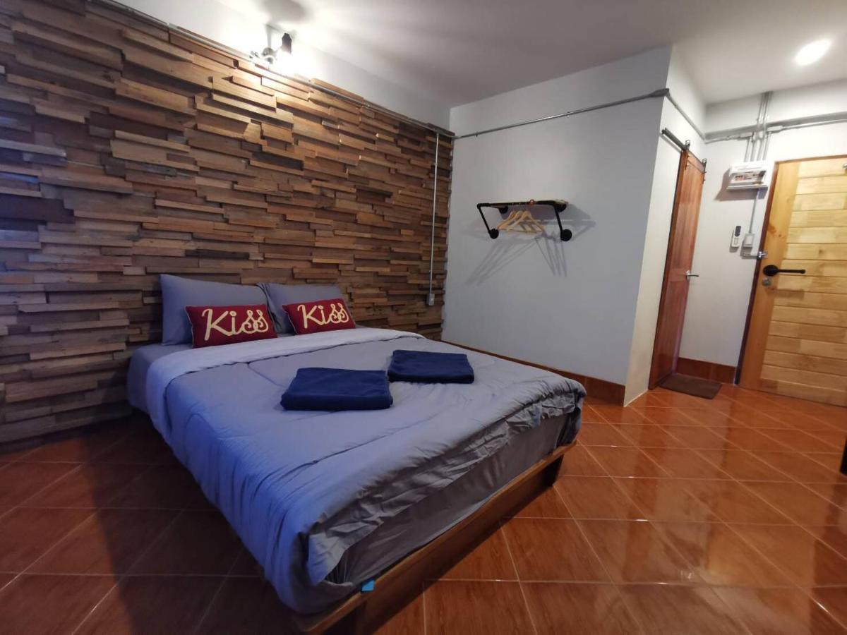 Pakarang Resort Satun Exteriör bild
