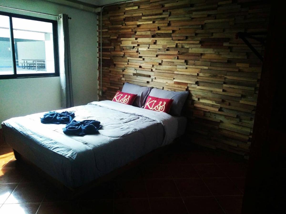 Pakarang Resort Satun Exteriör bild