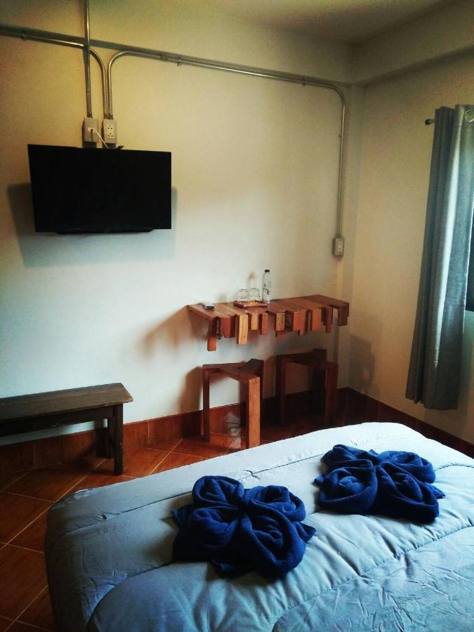 Pakarang Resort Satun Exteriör bild